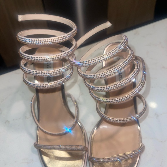 Steve Madden Elegant Rhinestone Embellished Strappy Sandals - Picture 1 of 5
